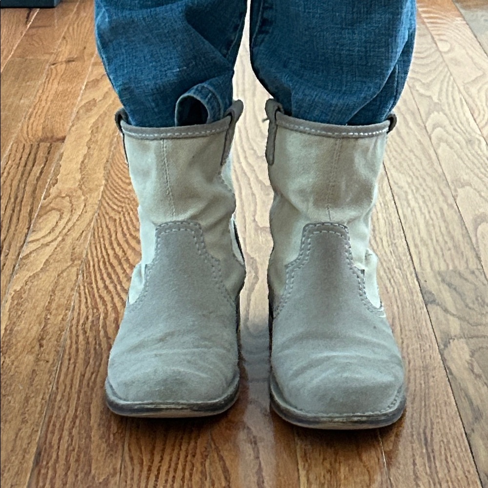 Beige Cowboy Booties - Picture 5 of 15